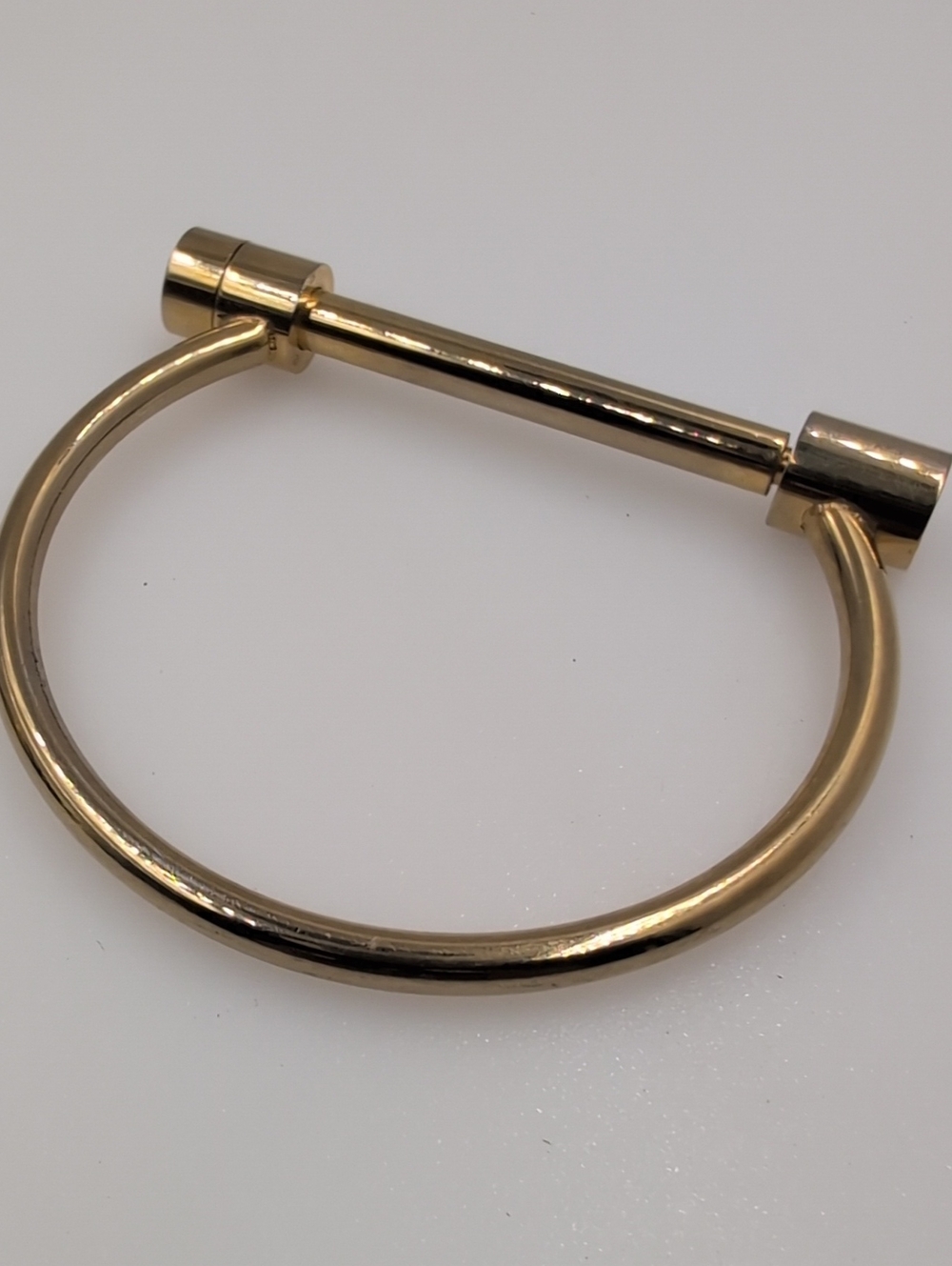 Kinsley Armelle Bar Bracelet - Screw Cuff Bracelet In Excellent Condition